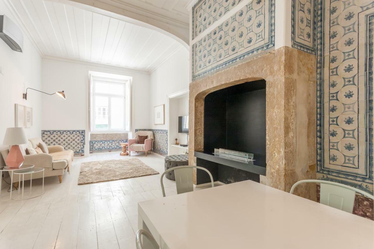 Baixa Tile Blue Two-Bedroom Apartment - By Lu Holidays Lisboa 外观 照片